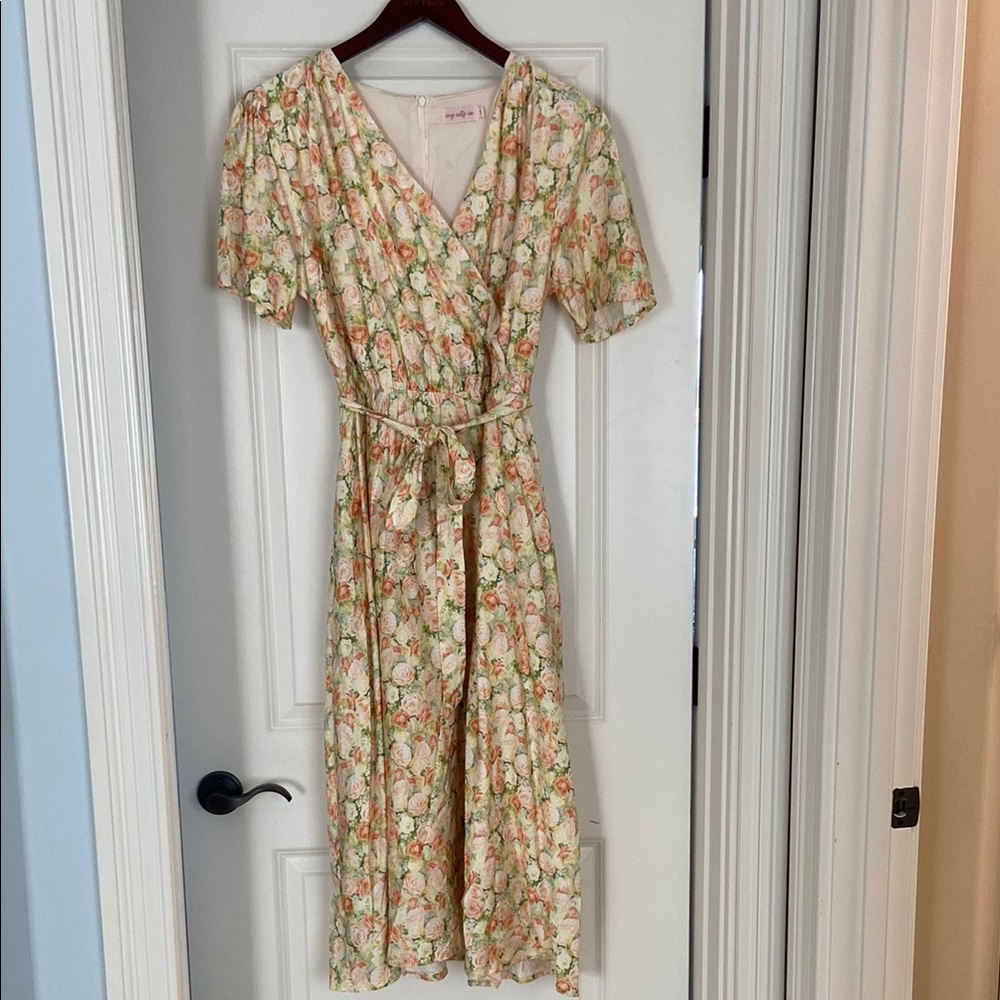 Ivy City Co Cream Wrap Midi Dress with Flutter Sleeves